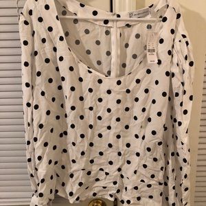 NWT NY and Co XXL Black & White Cropped Top